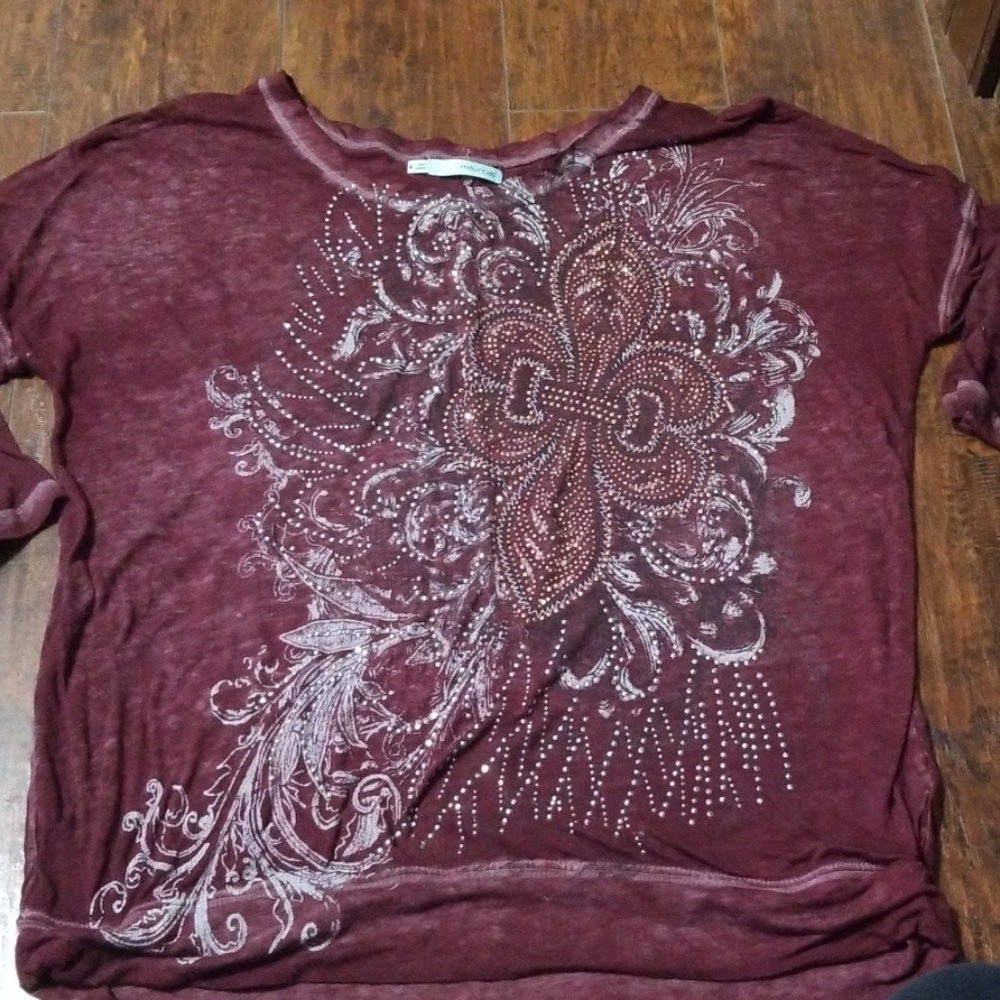 3/4 length sleeve maurices top size m